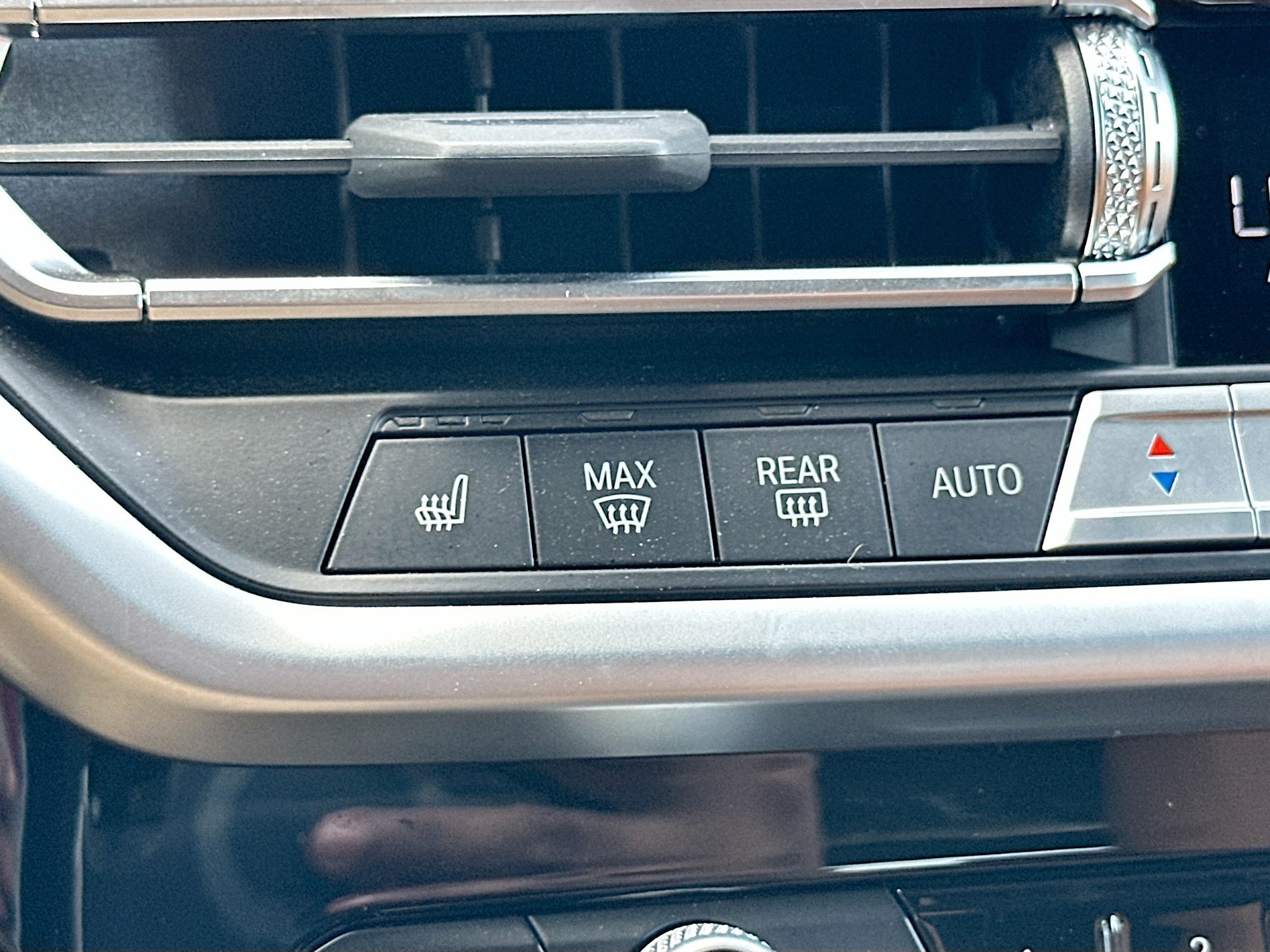 Certified 2024 BMW X3 sDrive30i w/ Convenience Package RWD image 20