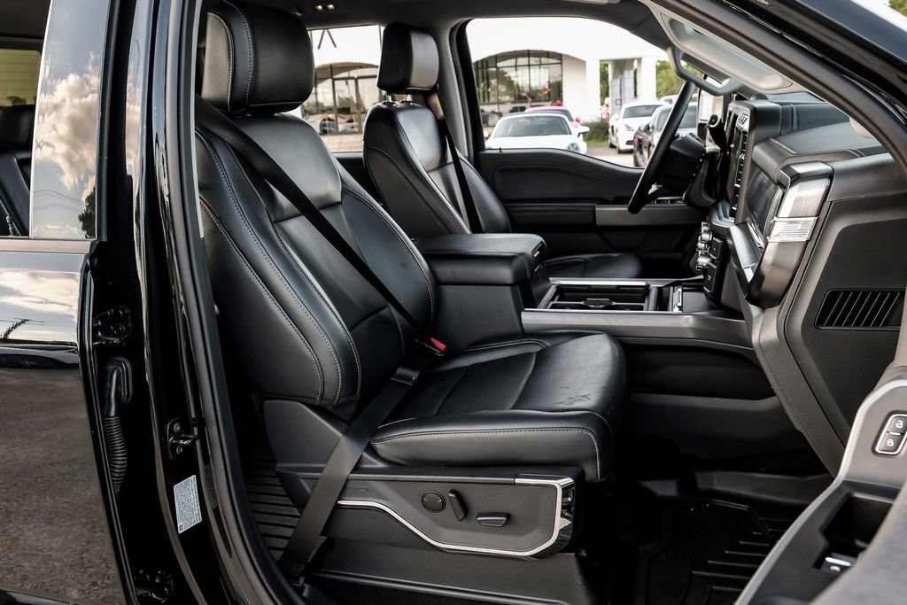 Used 2024 Ford F250 Lariat w/ Sport Appearance Package AWD/4WD image 32