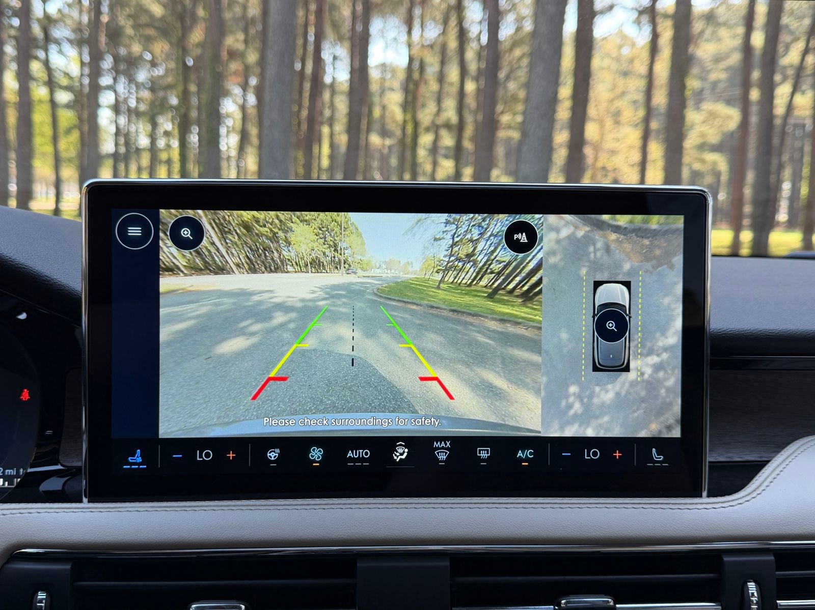 Used 2025 Lincoln Corsair Reserve image 5