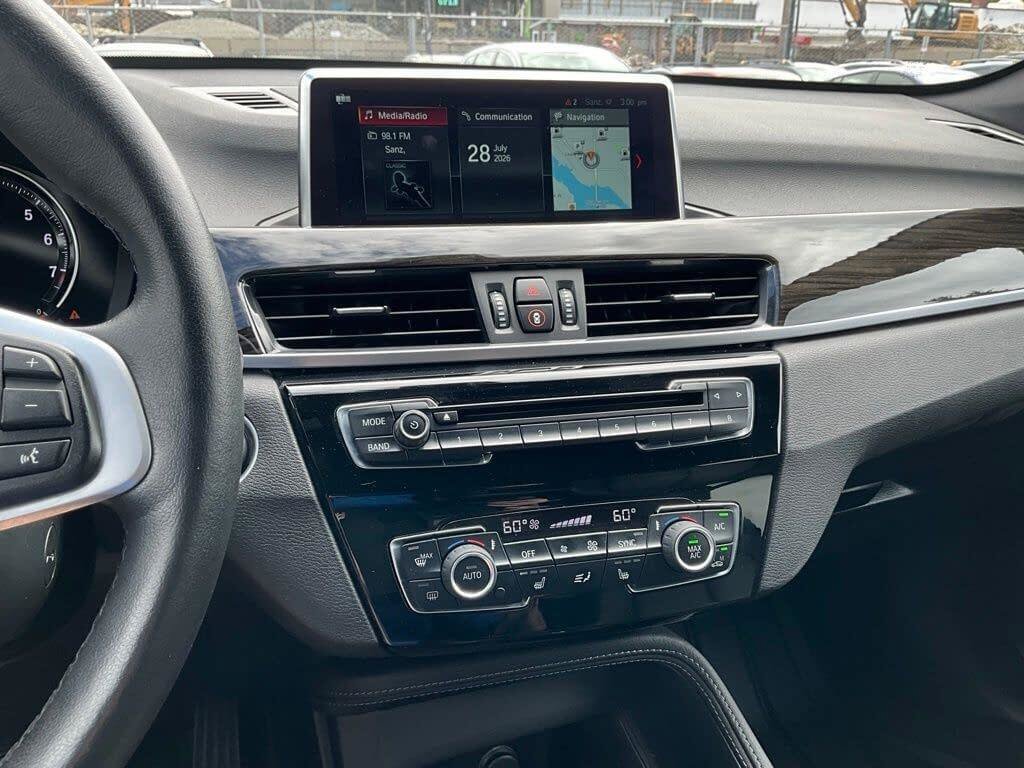 Used 2019 BMW X1 xDrive28i w/ Convenience Package AWD/4WD image 17