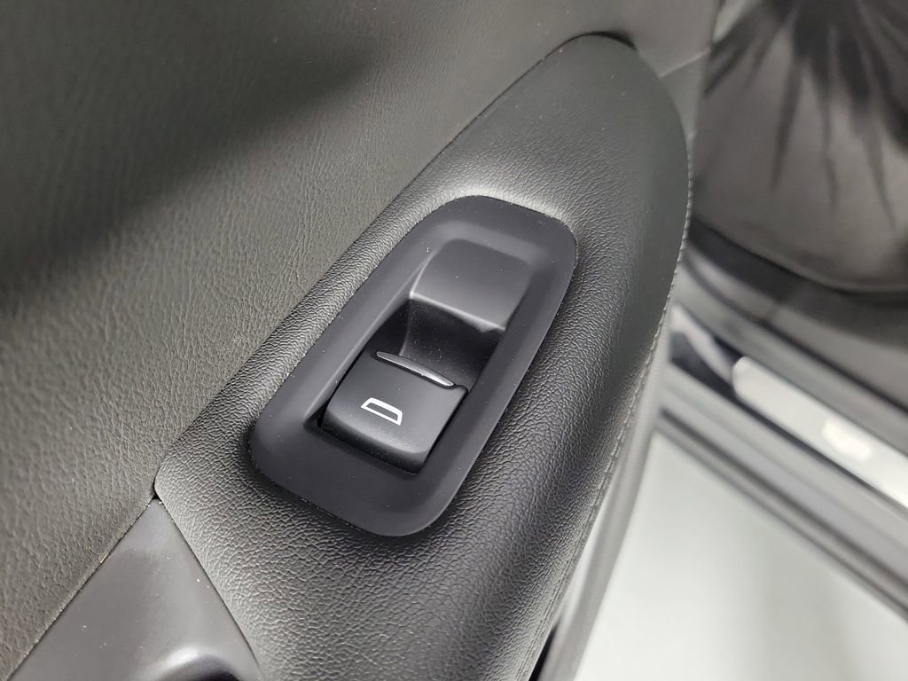 Used 2020 Cadillac XT6 Premium Luxury image 15
