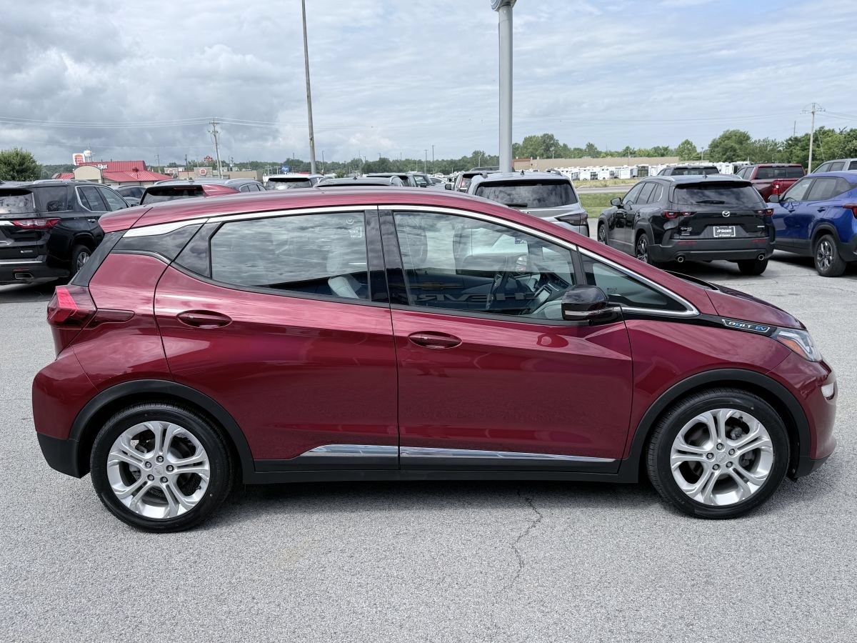 Used 2017 Chevrolet Bolt LT FWD image 8