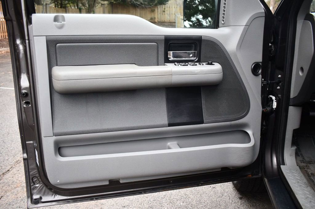 Used 2006 Ford F150 XL image 11