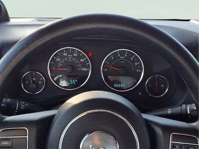 Used 2014 Jeep Wrangler Sport image 14