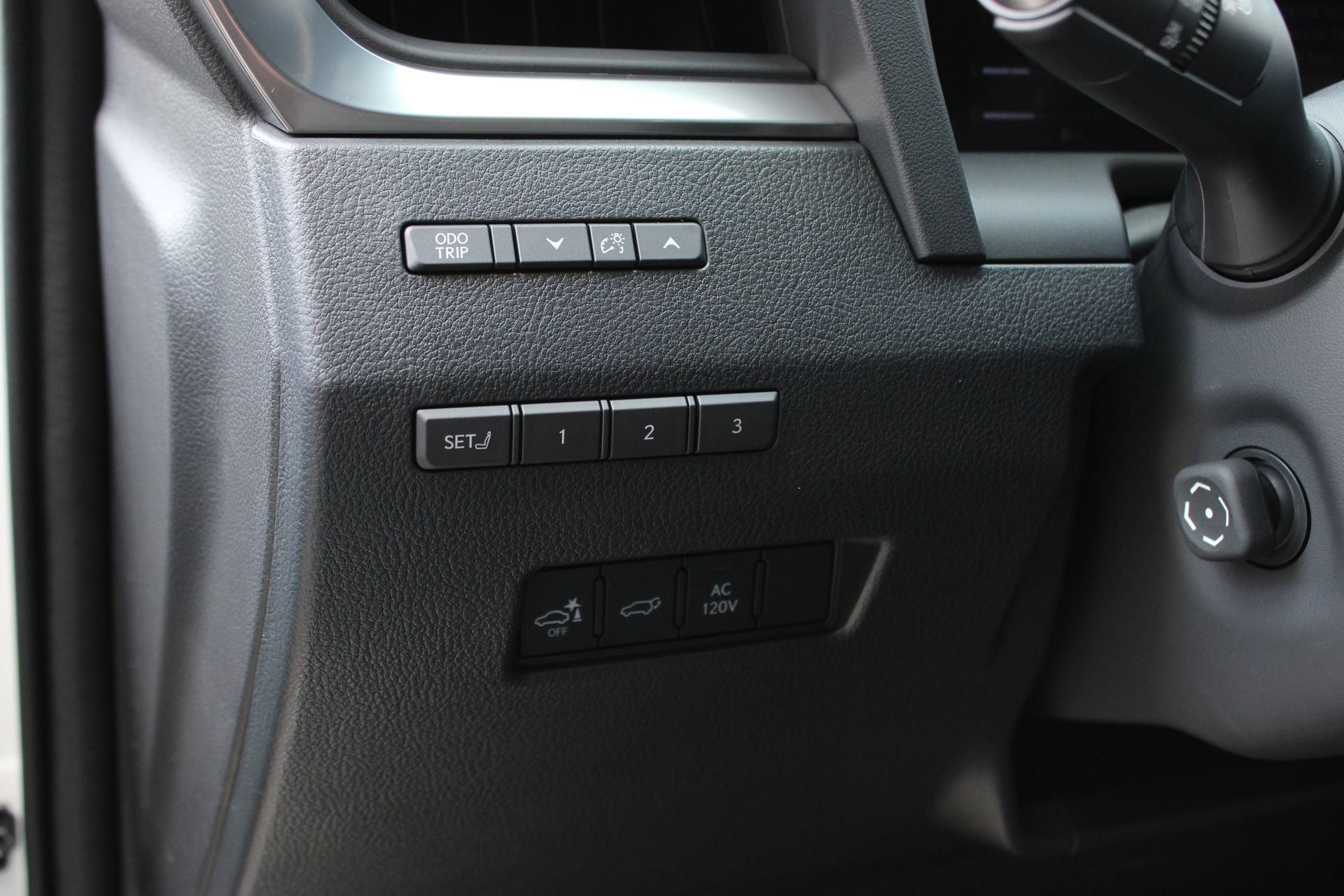 Used 2026 Lexus GX 550 w/ Cold Area Package AWD/4WD image 26