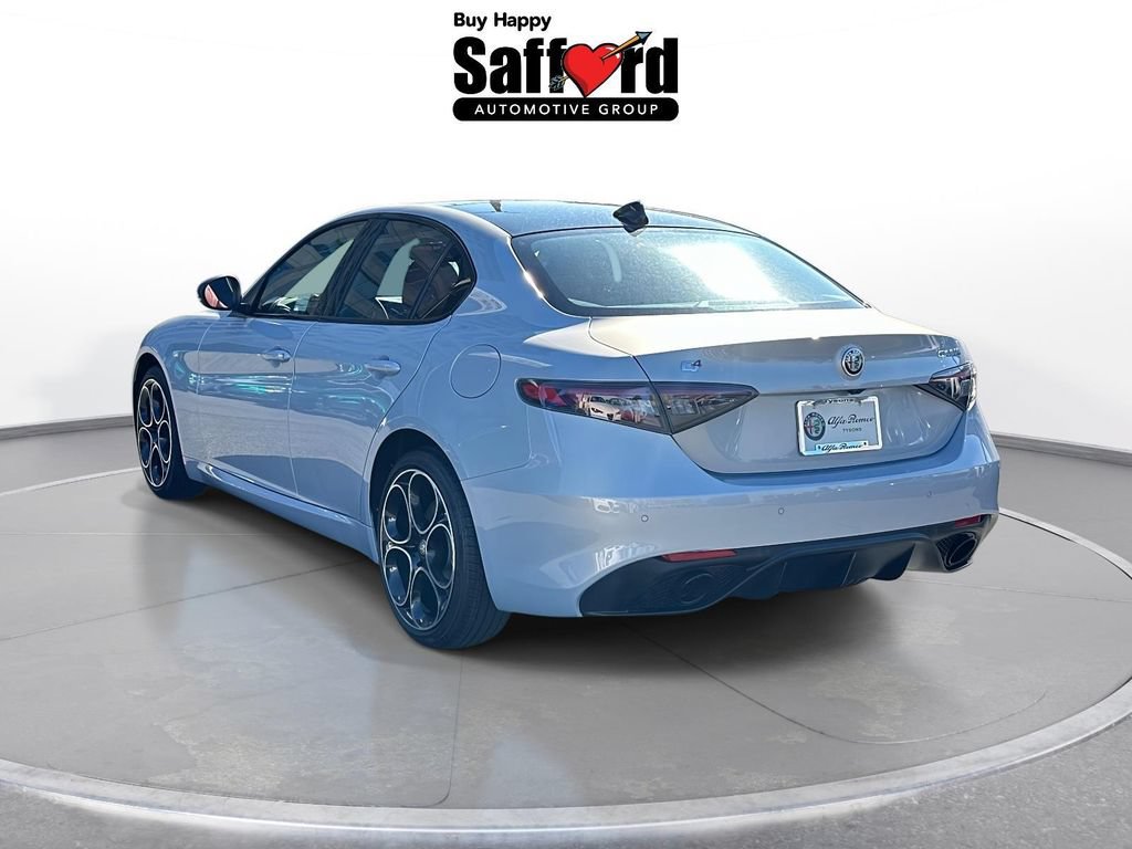 New 2026 Alfa Romeo Giulia AWD image 7