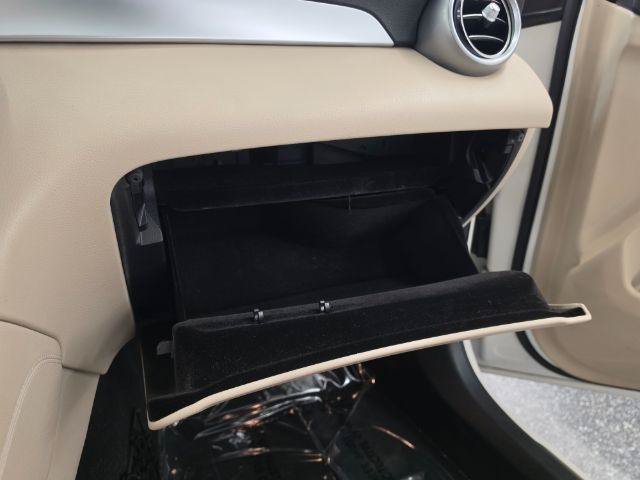 Used 2017 Mercedes-Benz GLC 300 image 23