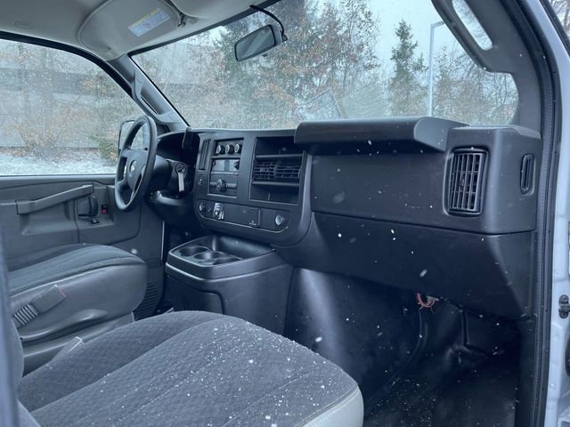 Used 2024 Chevrolet Express 2500 w/ Driver Convenience Package image 24