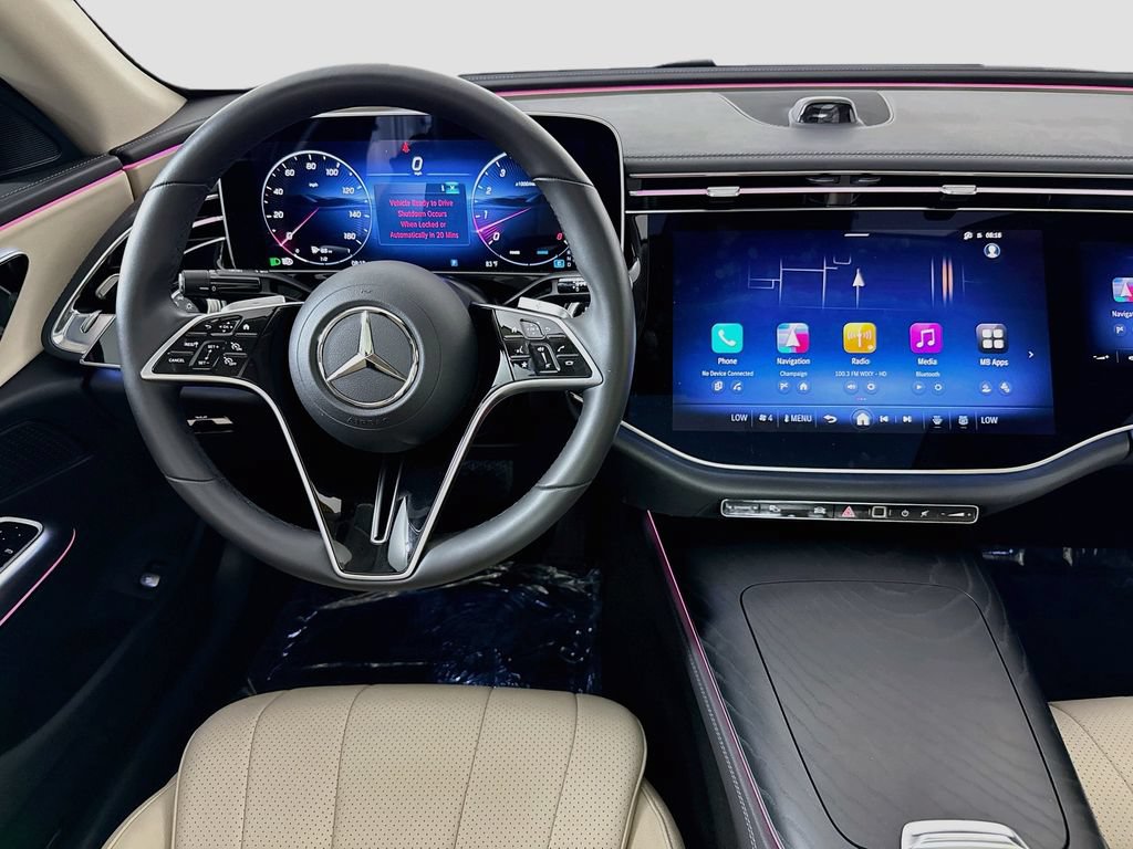 Used 2025 Mercedes-Benz E 450 4MATIC Sedan w/ MBUS Superscreen Package image 23