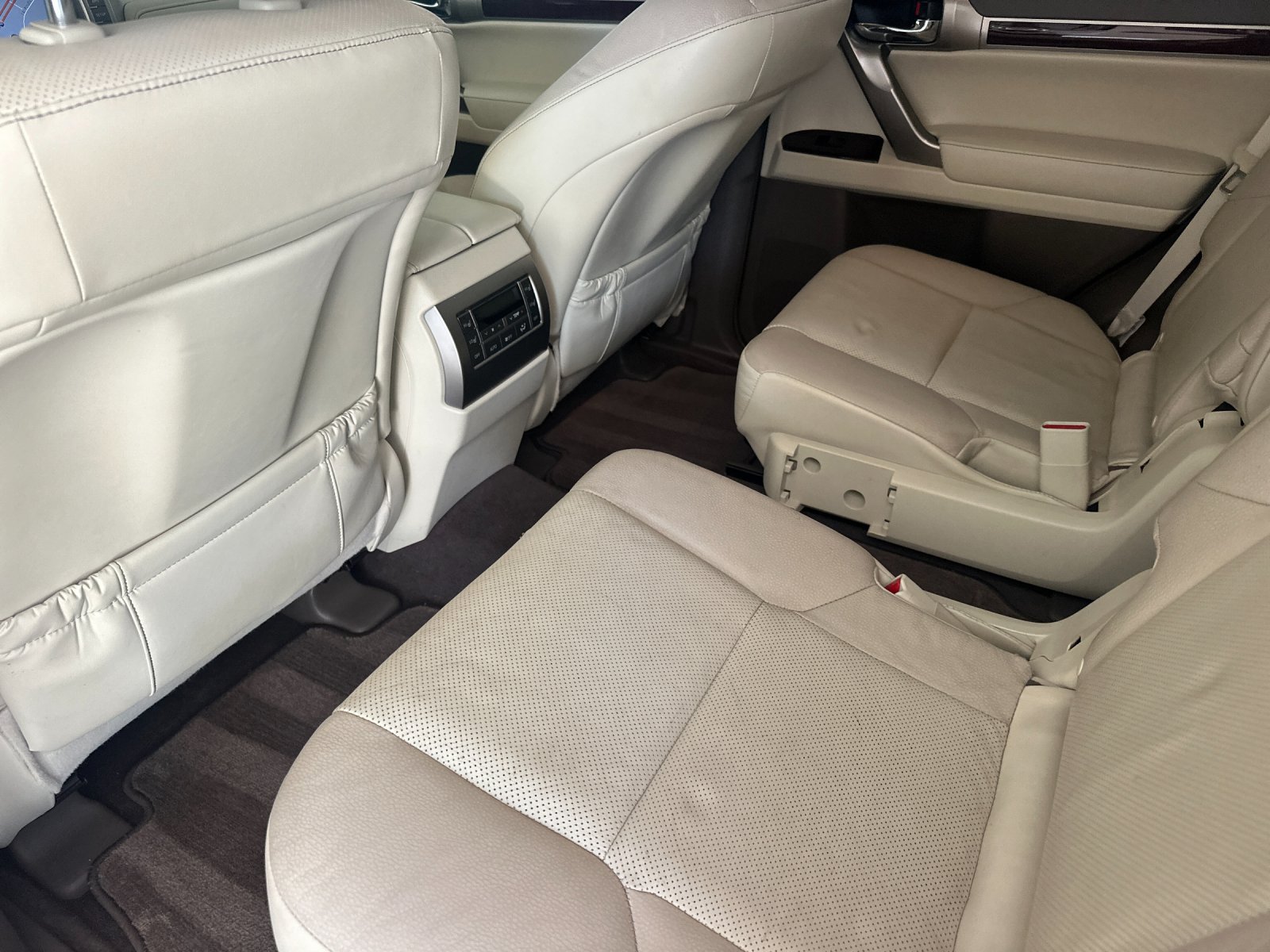 Used 2018 Lexus GX 460 Premium AWD/4WD image 12