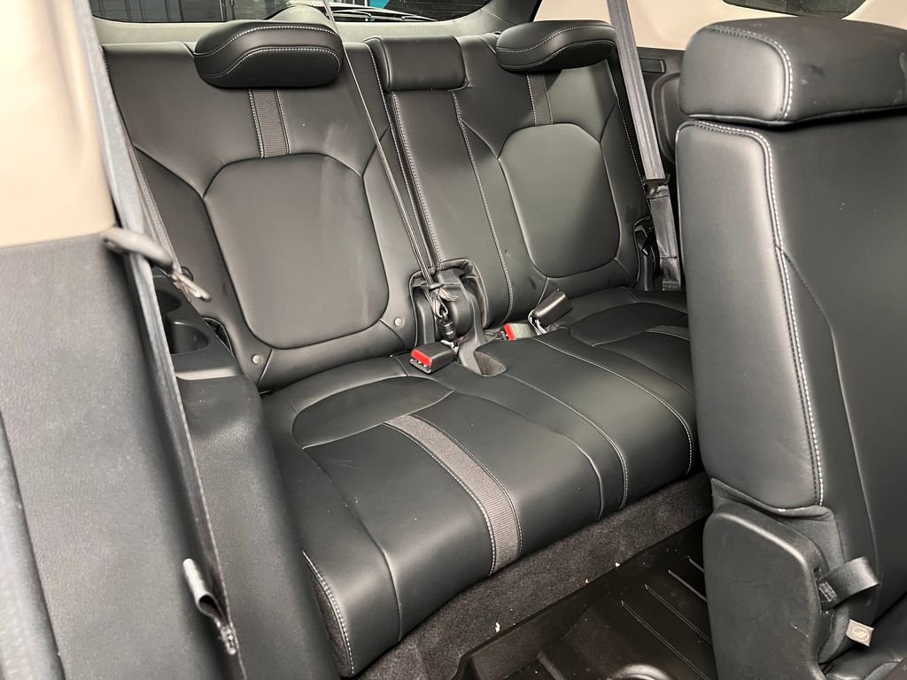 Used 2025 Honda Pilot EX-L image 27