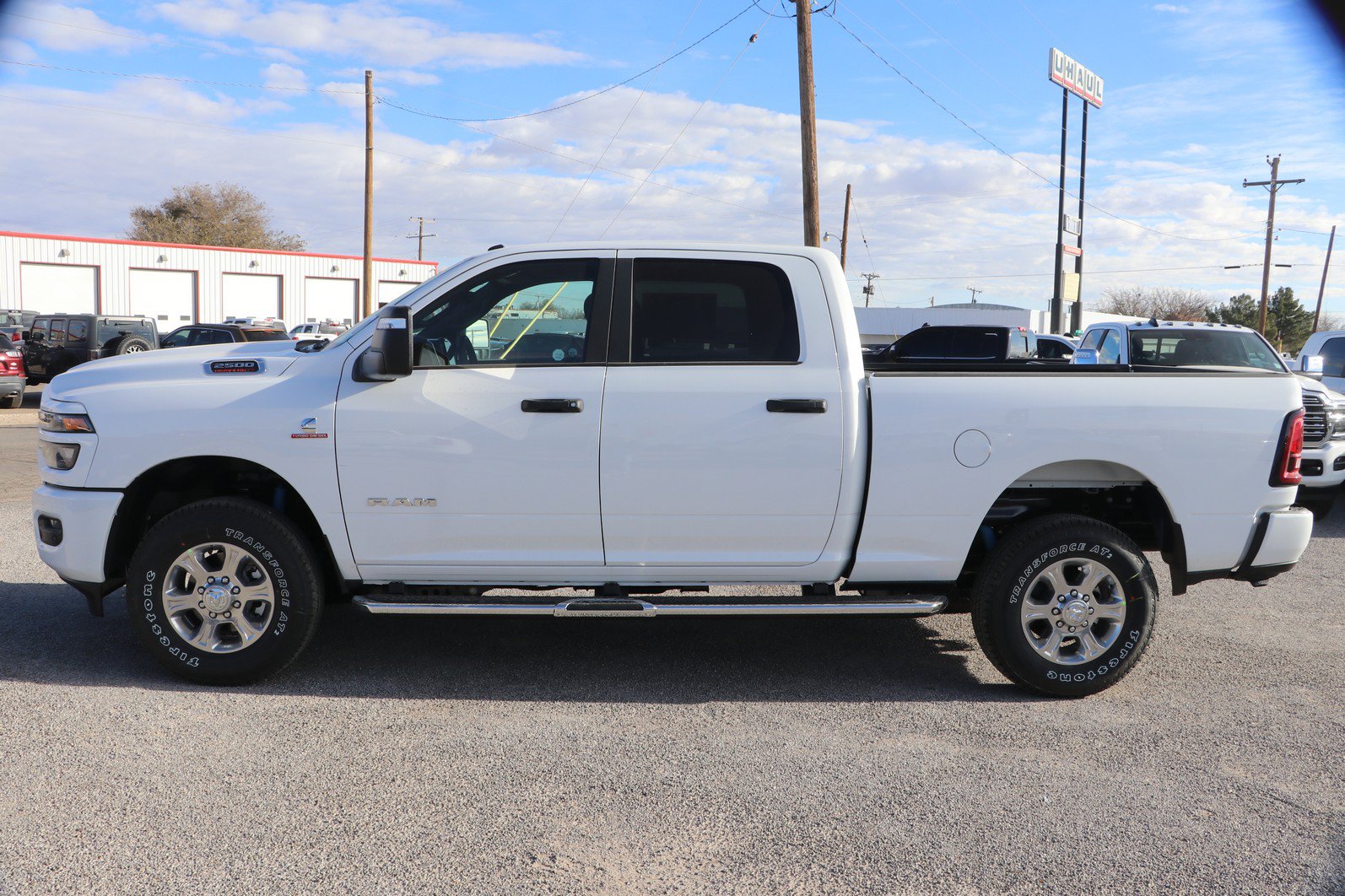 New 2026 RAM 2500 Big Horn AWD/4WD image 4