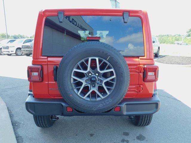 New 2025 Jeep Wrangler Sahara w/ Technology Group image 8