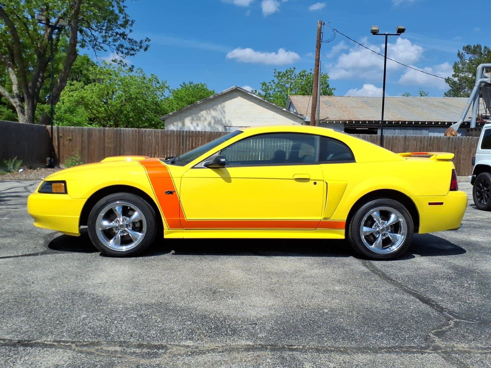 Used 2001 Ford Mustang GT RWD image 11