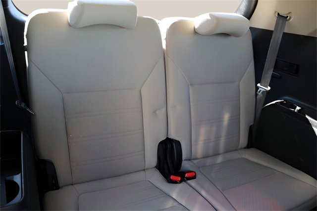 Used 2020 Kia Sorento LX image 18