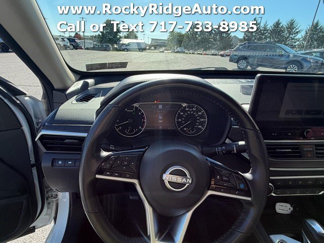 Used 2024 Nissan Altima 2.5 SV w/ SV Premium Package AWD/4WD image 17