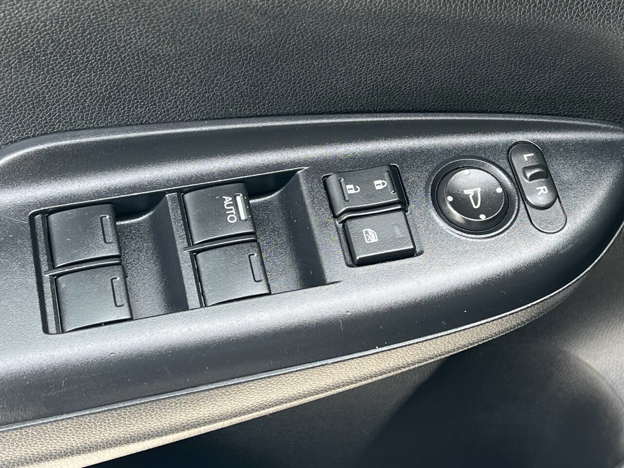 Used 2020 Honda Fit Sport image 15