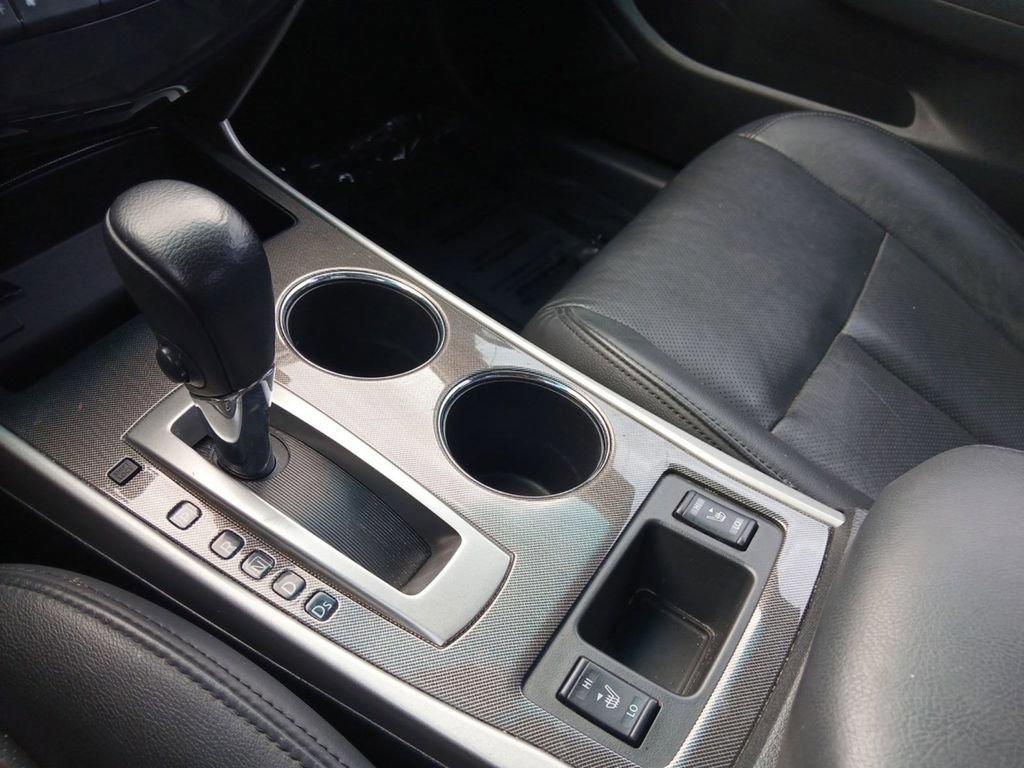 Used 2015 Nissan Altima 2.5 SL w/ Technology Package FWD image 27