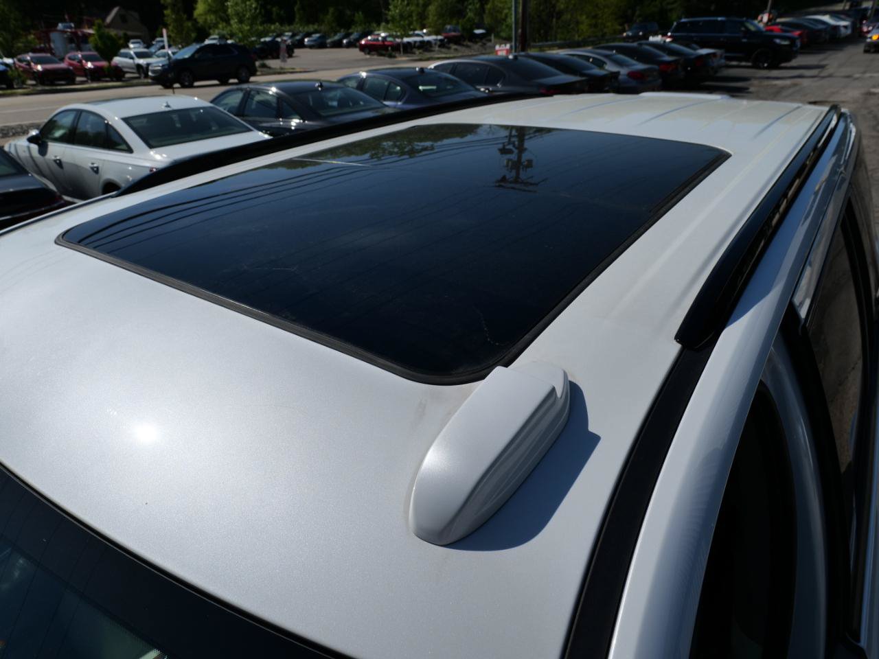 Used 2025 Cadillac Escalade Sport Platinum w/ LPO, Floor Liner Package AWD/4WD image 68