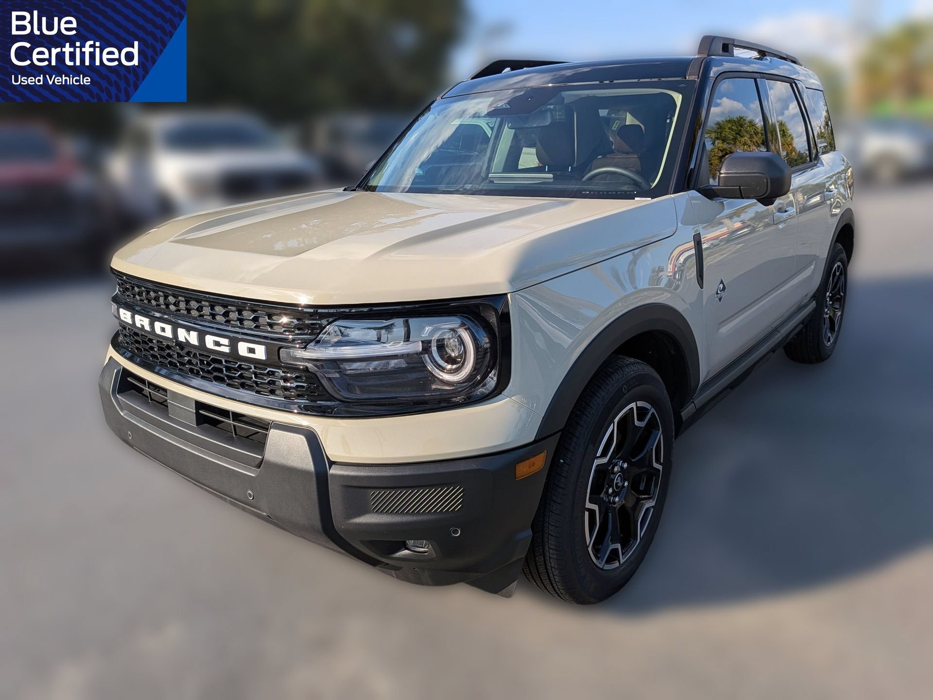 Certified 2025 Ford Bronco Sport Outer Banks w/ Outer Banks Tech Package+ AWD/4WD image 9