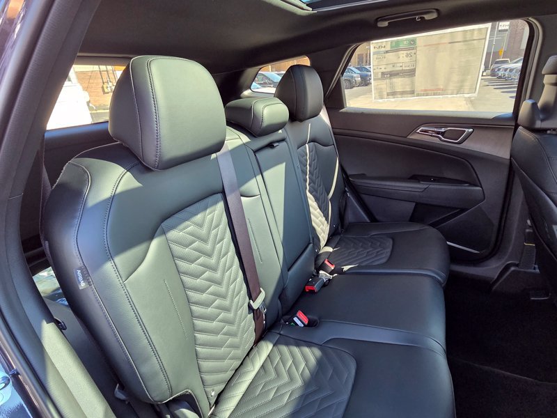 New 2026 Kia Sportage X-Line w/ X-Line Premium Package AWD/4WD image 18