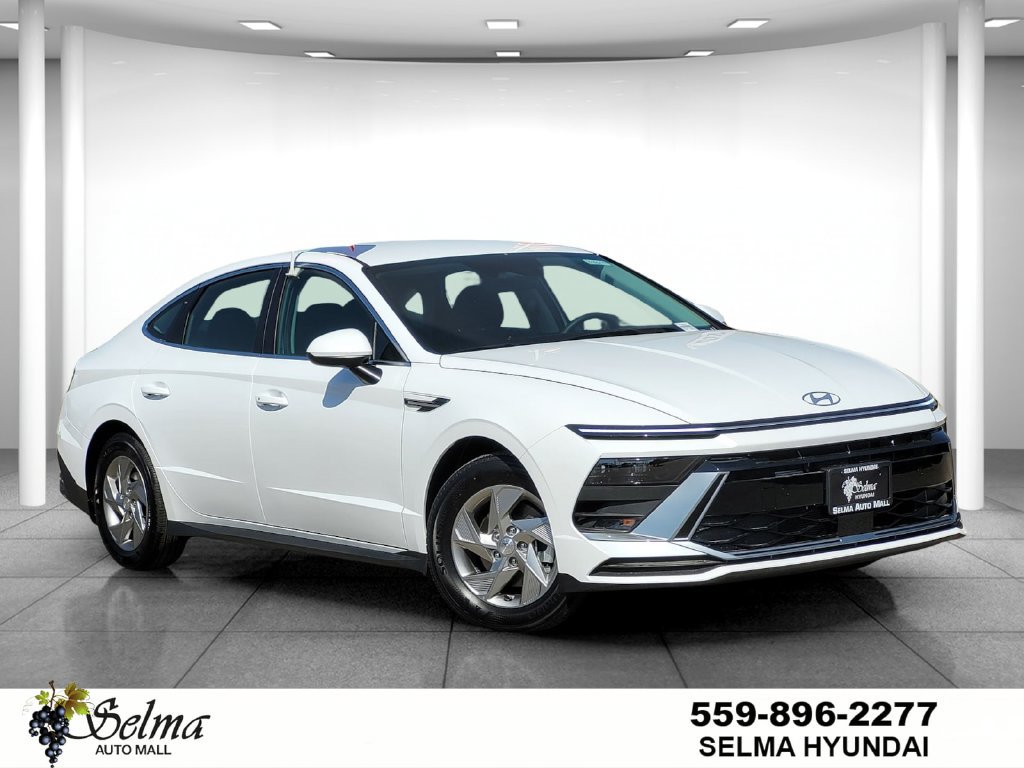 New 2026 Hyundai Sonata SE FWD image 1