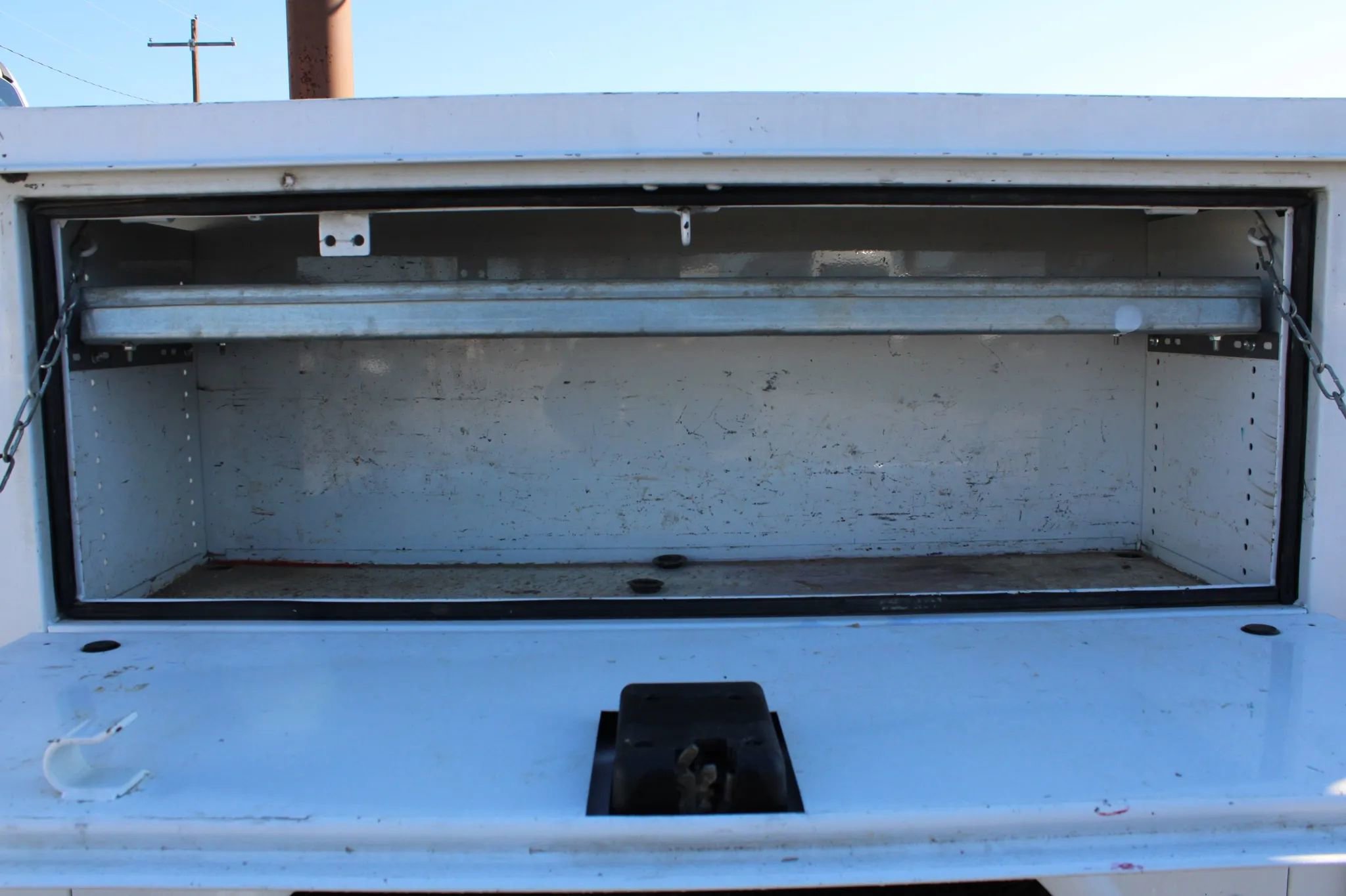 Used 2022 Ford F250 XL w/ Power Equipment Group image 14