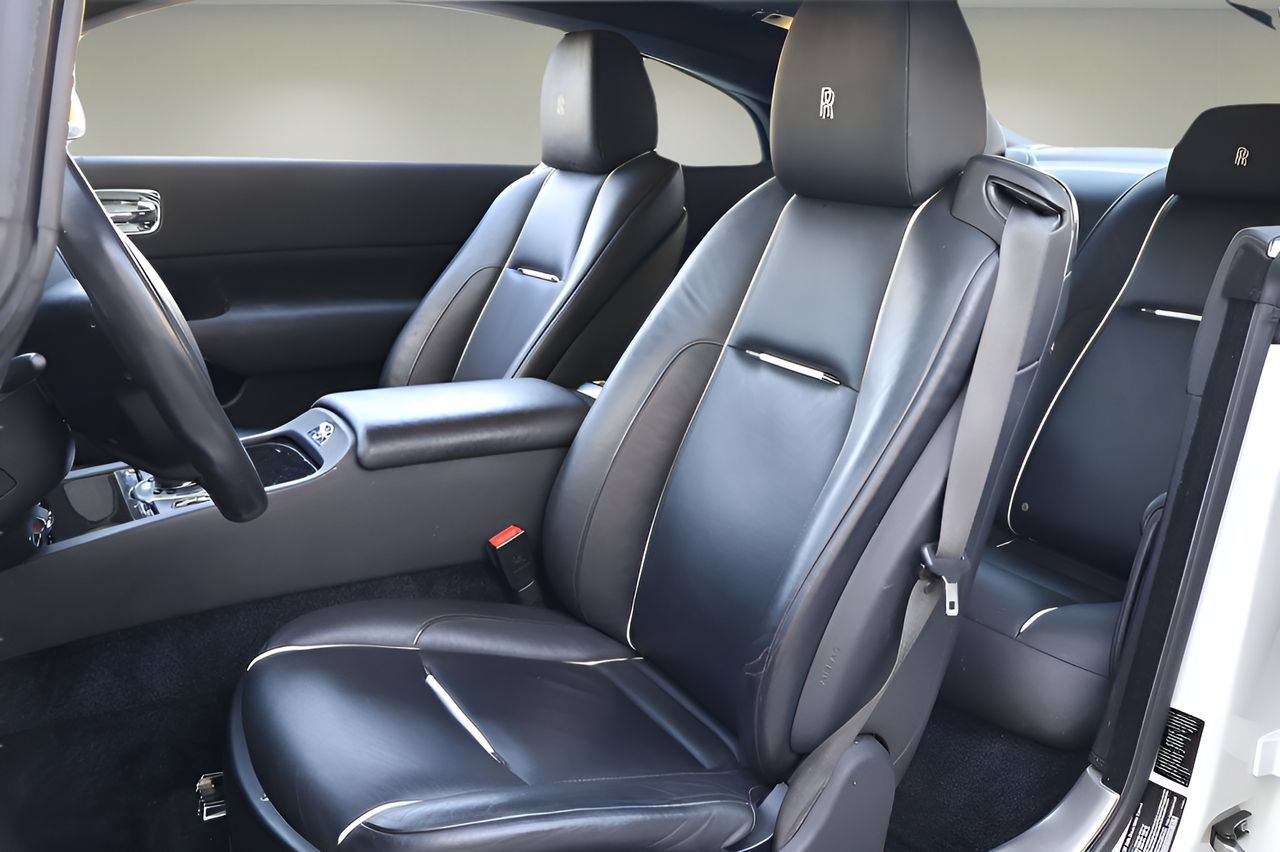 Certified 2017 Rolls-Royce Wraith RWD image 15