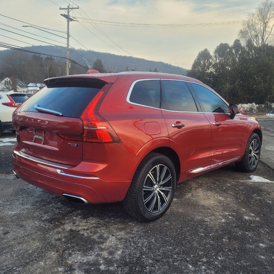 Used 2018 Volvo XC60 T5 Inscription image 8