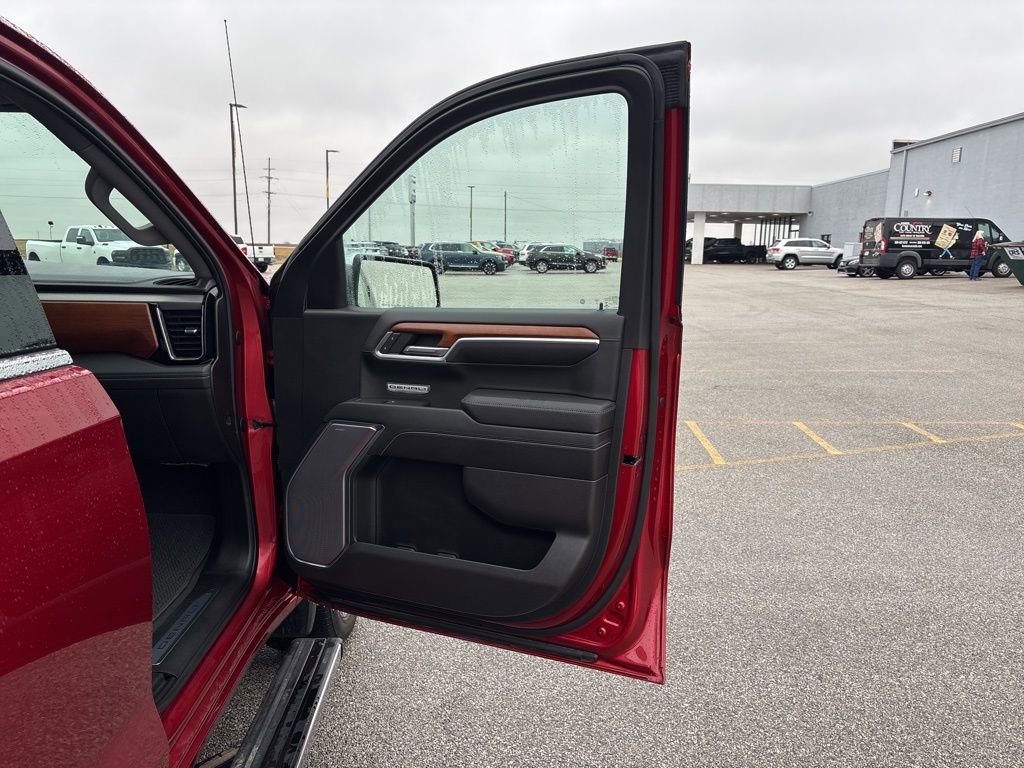 Used 2022 GMC Sierra 1500 Denali w/ Denali Reserve Package image 19