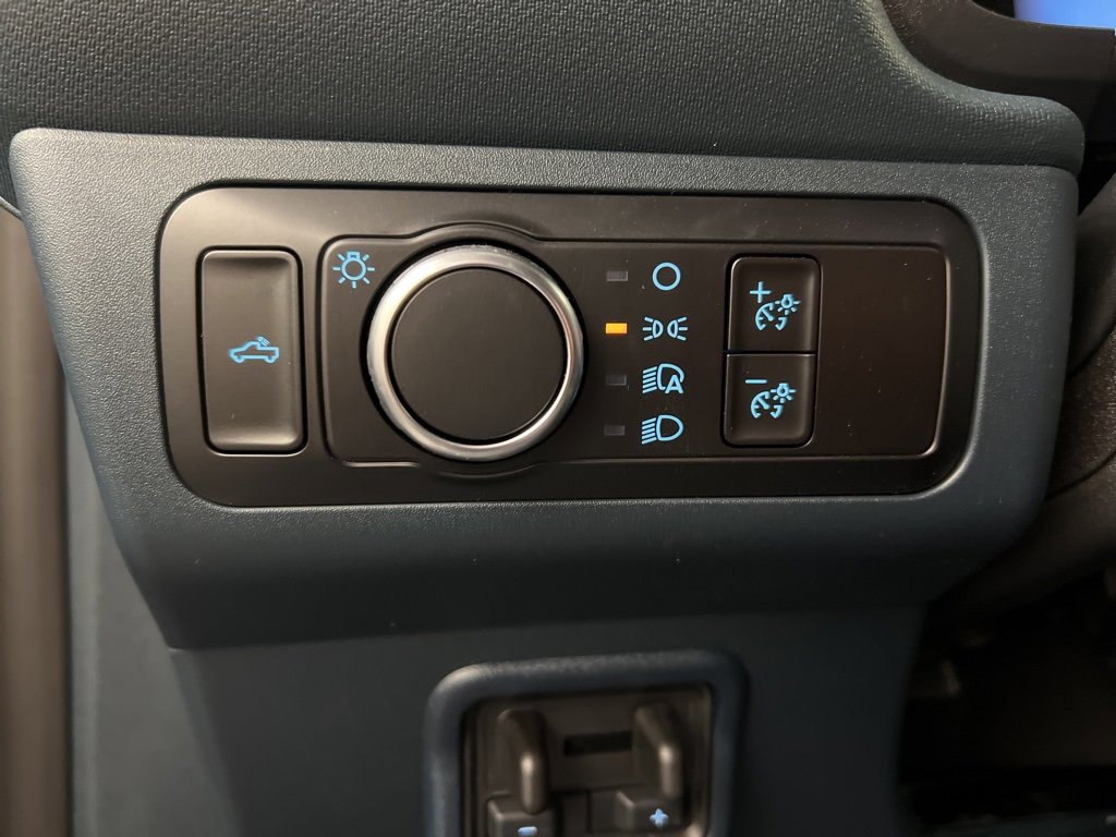 New 2025 Ford Maverick XLT w/ XLT Luxury Package image 23