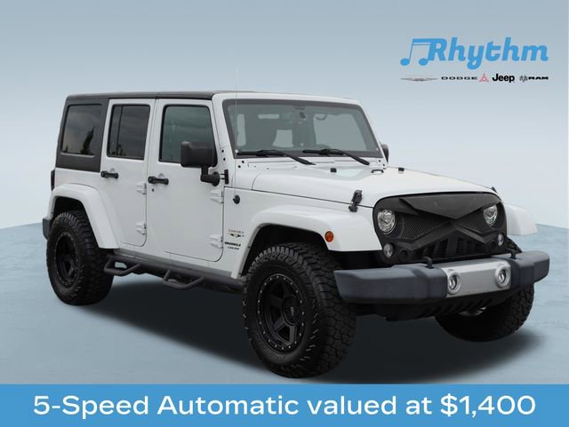 Used 2018 Jeep Wrangler Unlimited Sahara AWD/4WD image 1