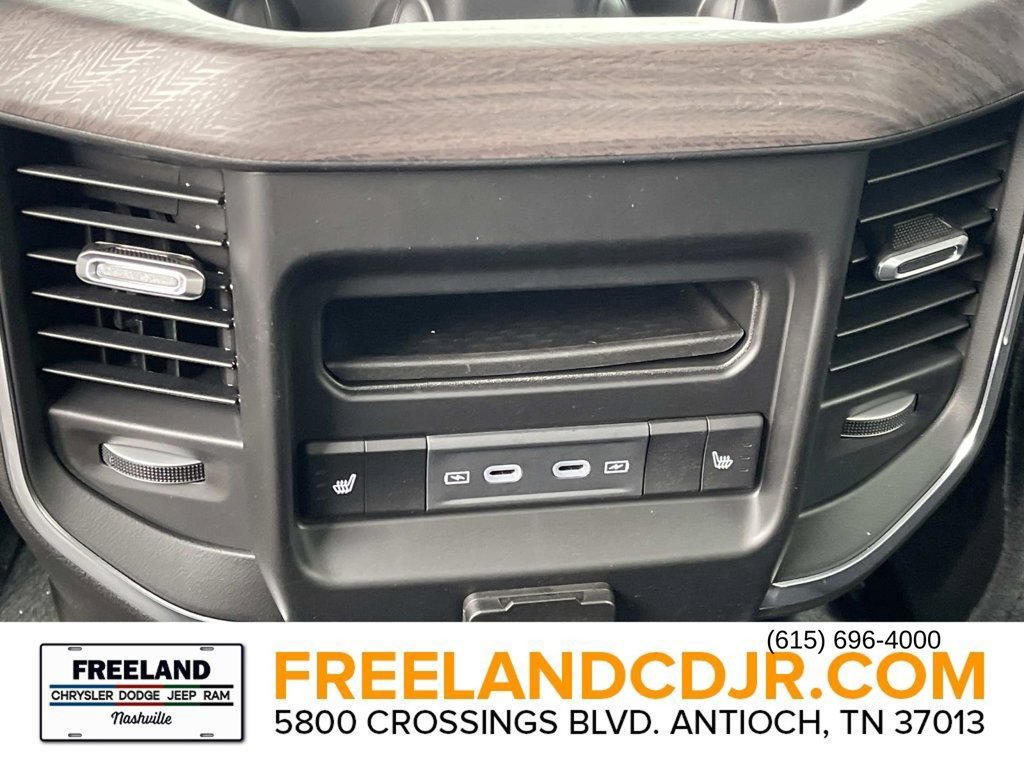 New 2026 RAM 2500 Laramie AWD/4WD image 16