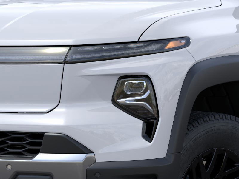 New 2025 Chevrolet Silverado EV LT image 47