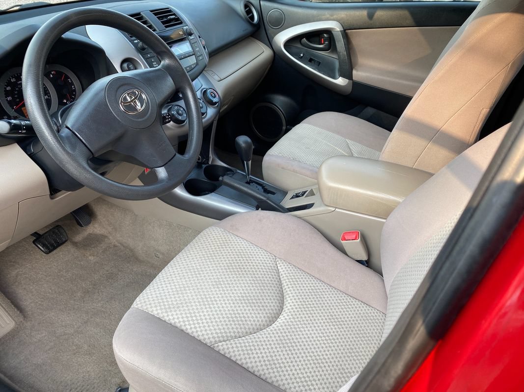 Used 2006 Toyota RAV4 2WD image 12