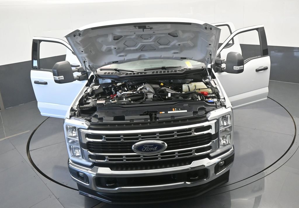 Used 2025 Ford F250 XLT image 75