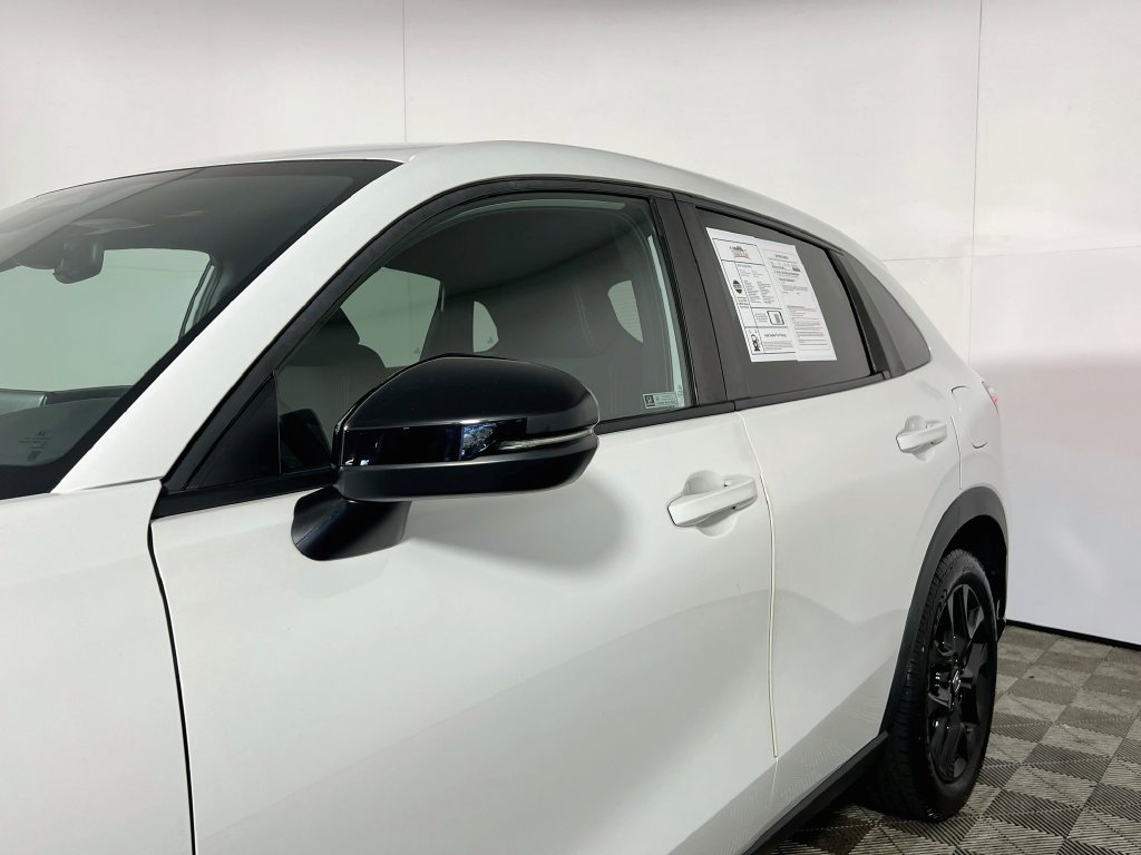 Used 2024 Honda HR-V Sport image 10