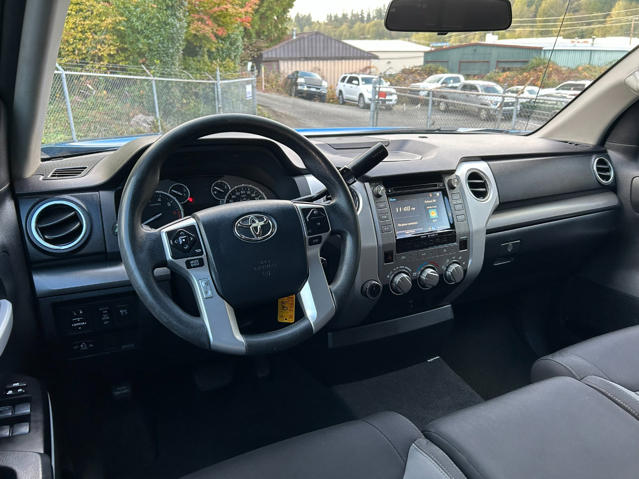 Used 2017 Toyota Tundra SR5 image 13