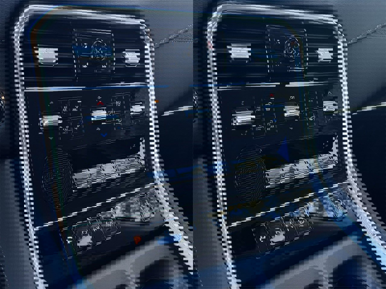 Certified 2025 Nissan Armada SV image 15