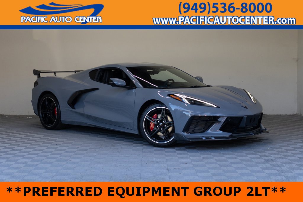 Used 2025 Chevrolet Corvette Stingray Preferred Cpe w/ 2LT image 1