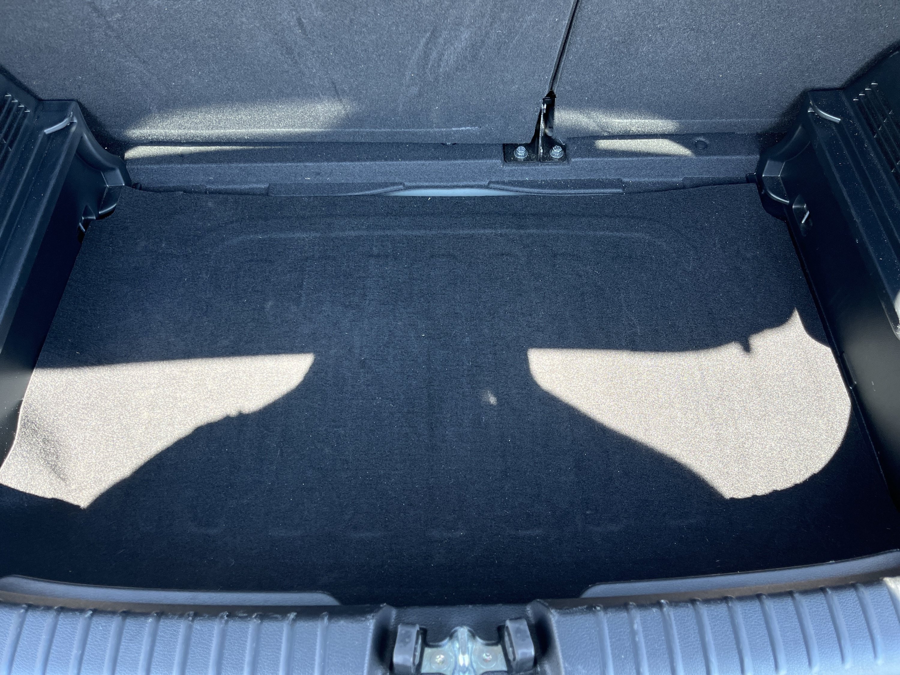 Used 2025 Kia Soul LX w/ LX Technology Package FWD image 11
