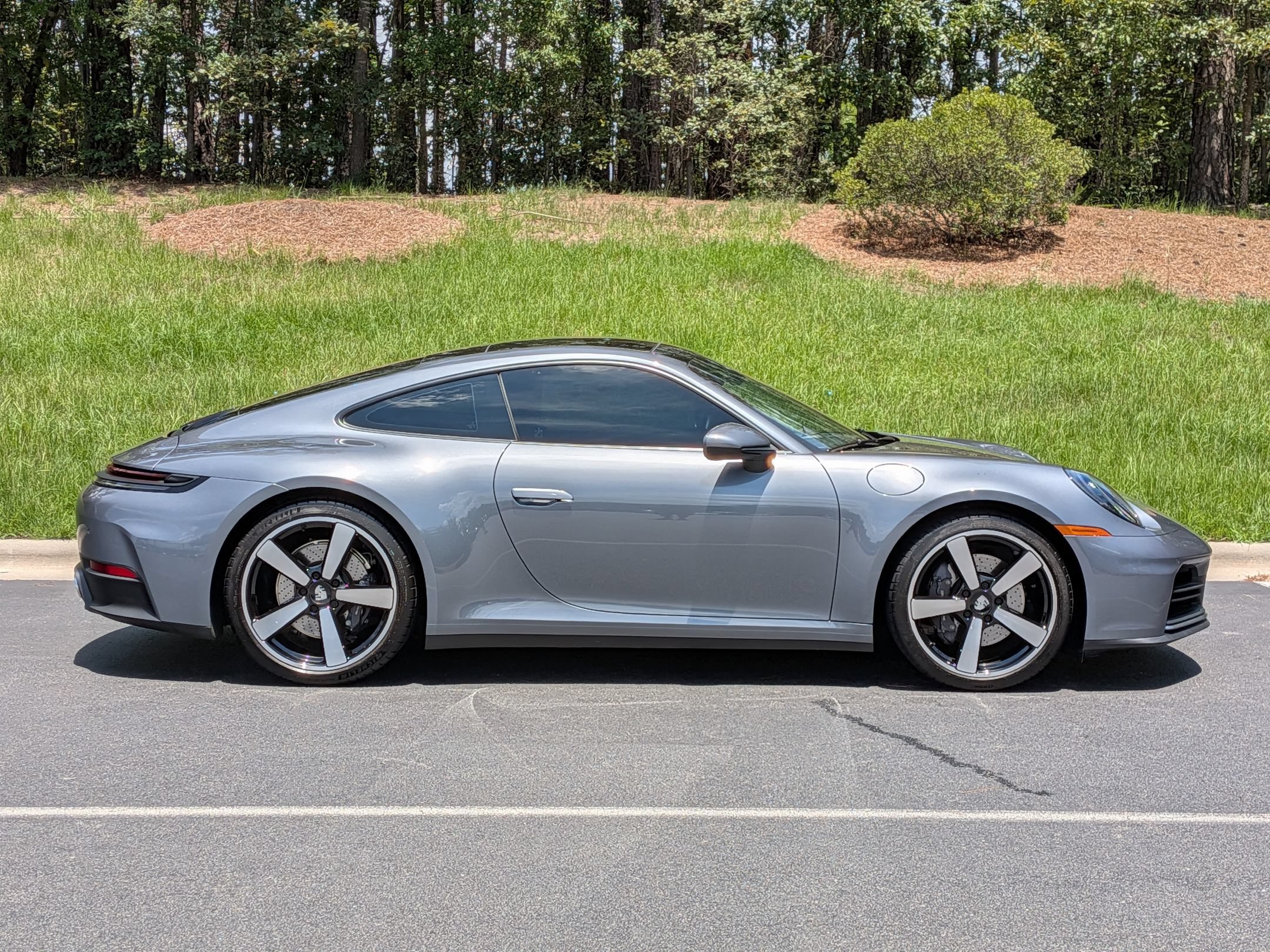 Certified 2026 Porsche 911 Carrera RWD image 32