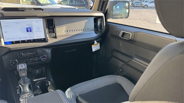 New 2025 Ford Bronco 4-Door image 19