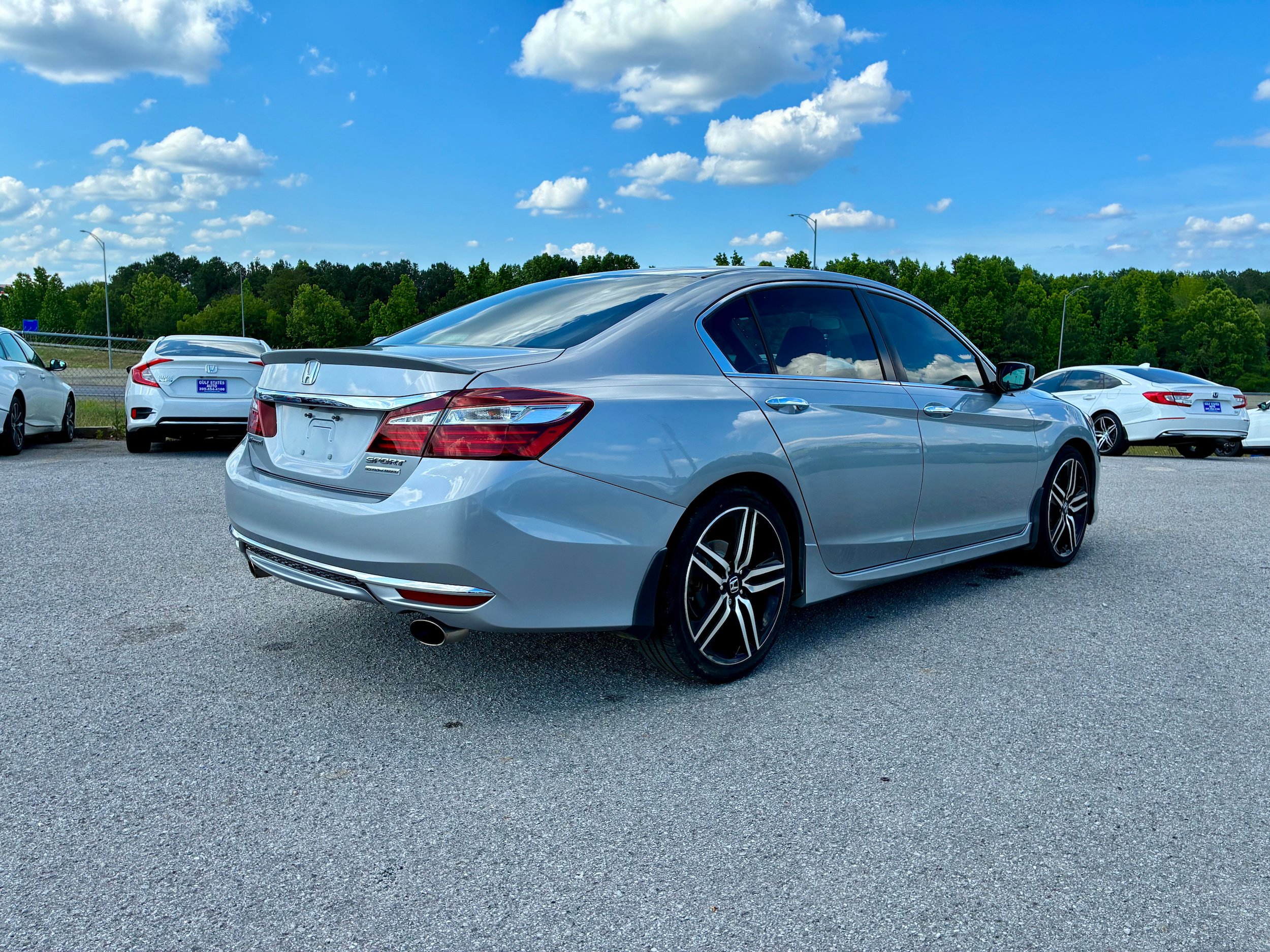 Used 2017 Honda Accord Sport Special Edition image 7
