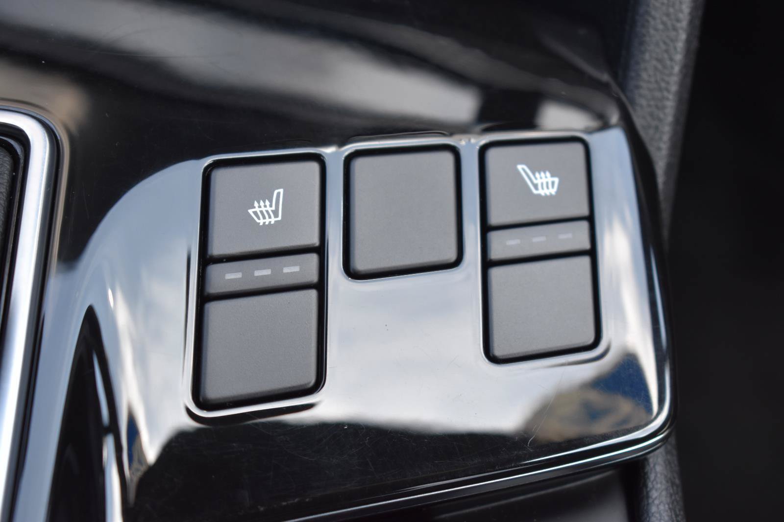 Used 2023 Kia Sportage X-Line AWD/4WD image 7