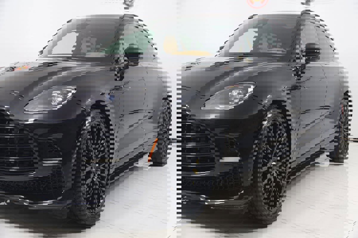 Used 2023 Aston Martin DBX 707 image 94