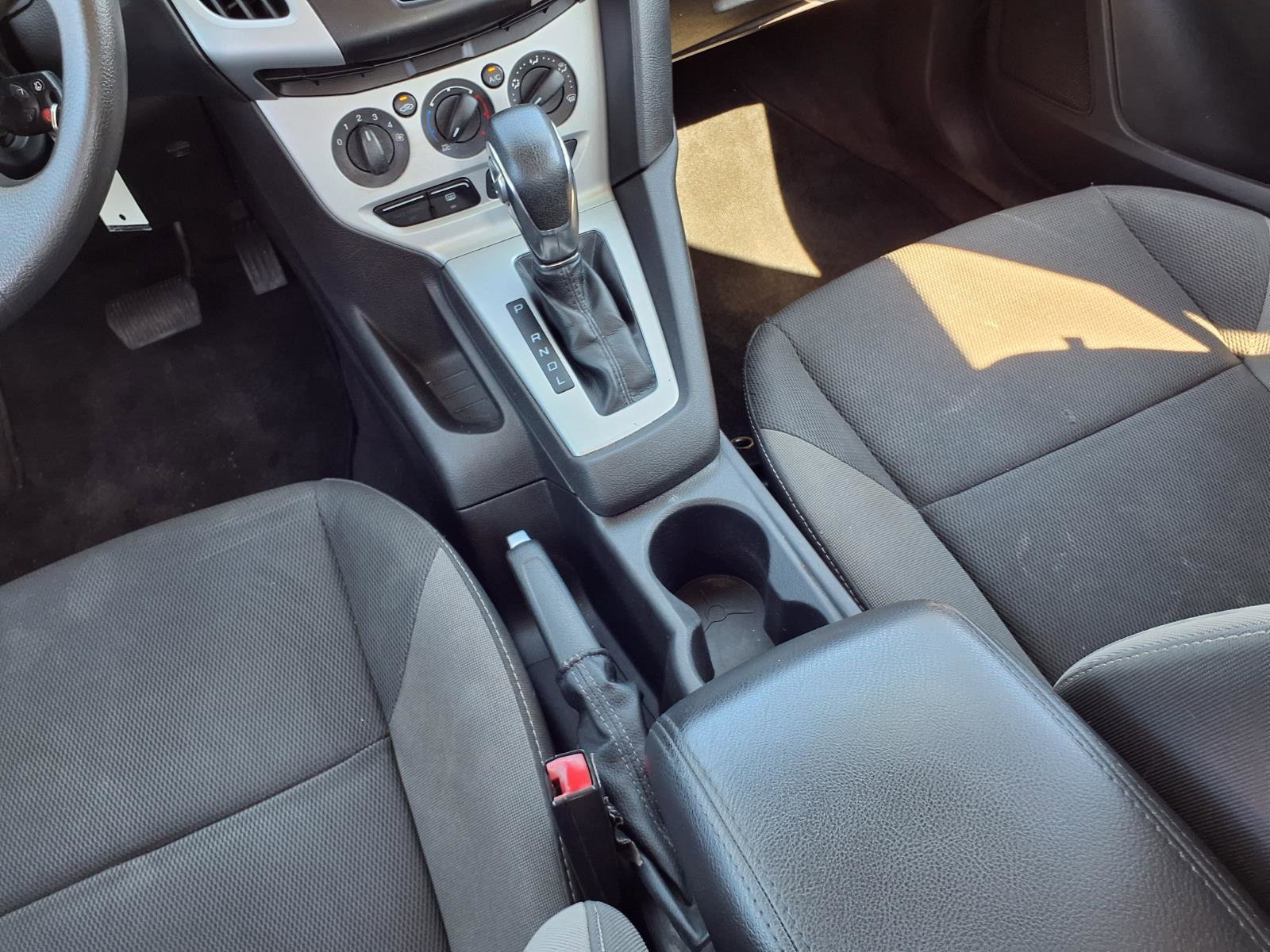 Used 2012 Ford Focus SE image 8