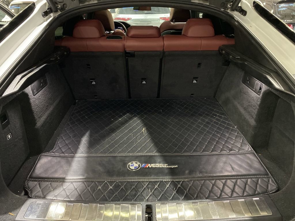 Used 2022 BMW X6 xDrive40i w/ Premium Package image 23