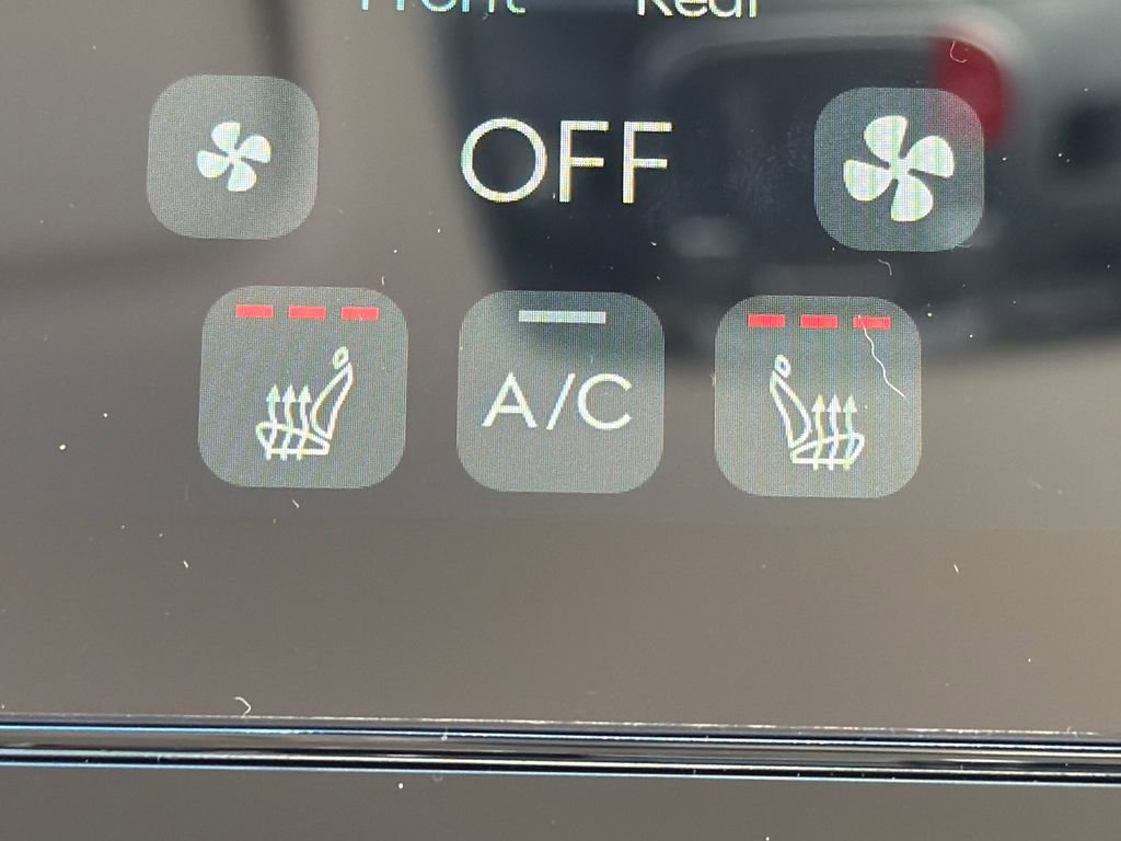 New 2026 Genesis GV70 2.5T image 31