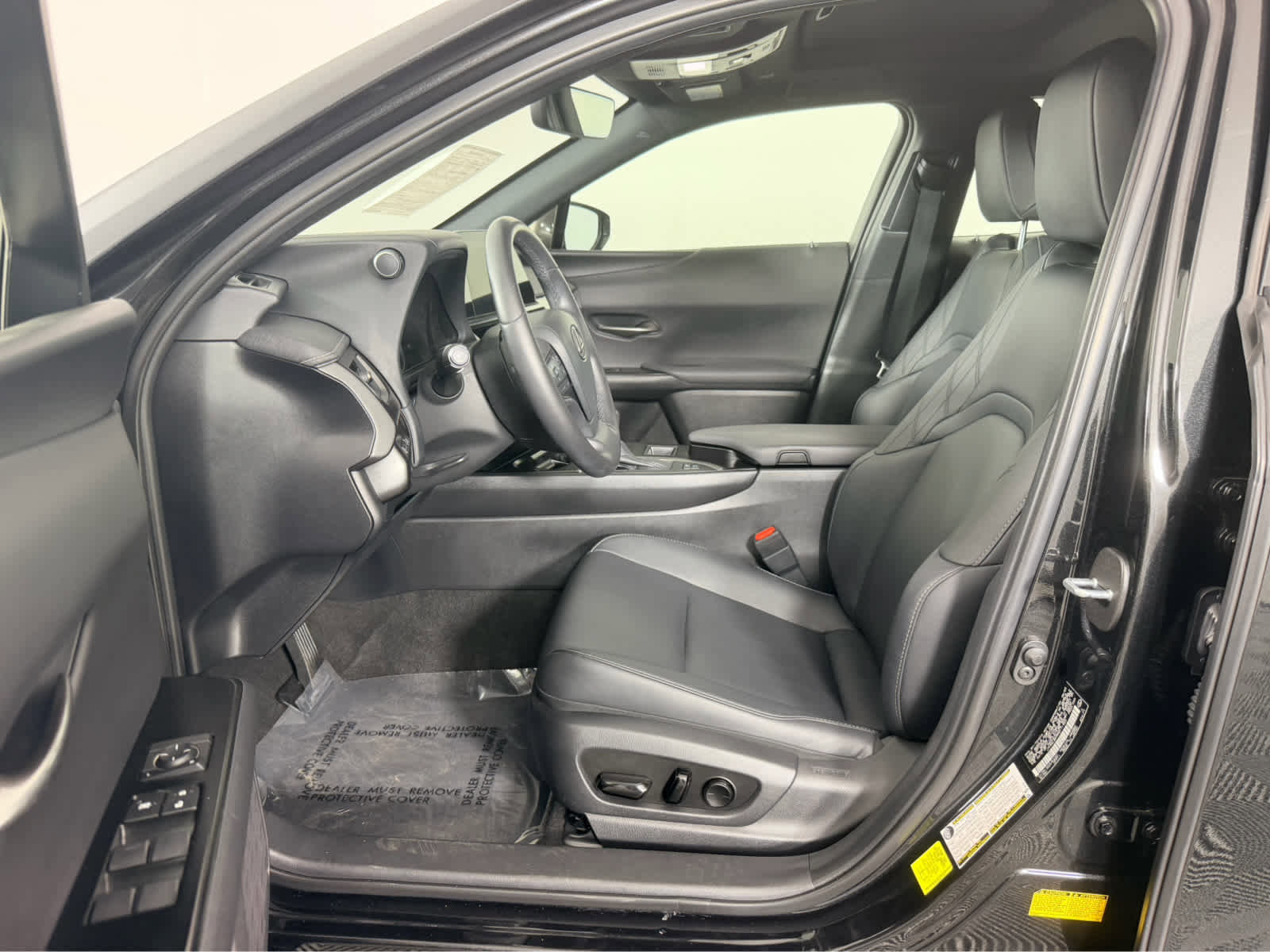 Used 2024 Lexus UX 250h FWD image 10